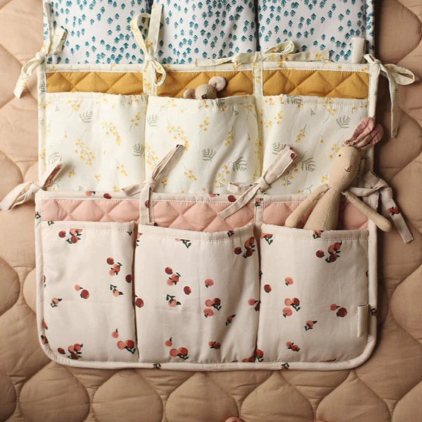 Pochette de rangement pour lit de bébé Peaches