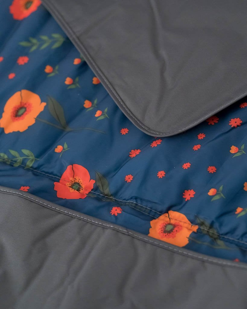 Couverture extérieure 5x5 Midnight Poppy